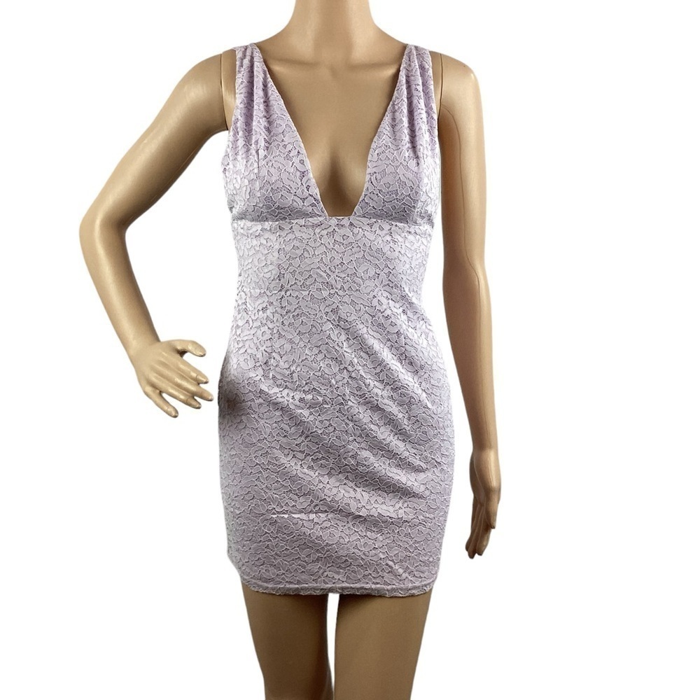 superdown Alva Deep V Dress Size S Lavendar Lace